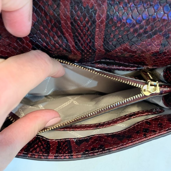 MICHAEL KORS Whitney Small snake skin Leather Shoulder Bag - Picture 9 of 16